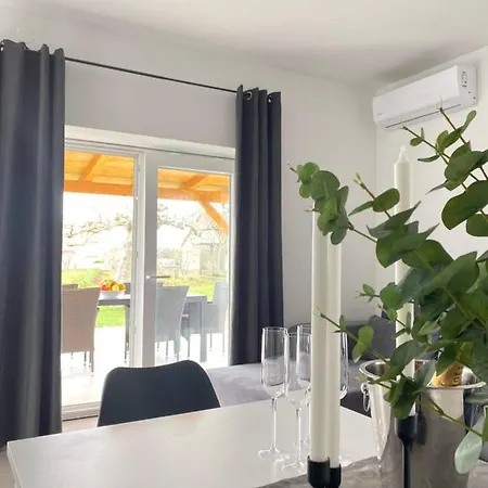 Villa House Lucia