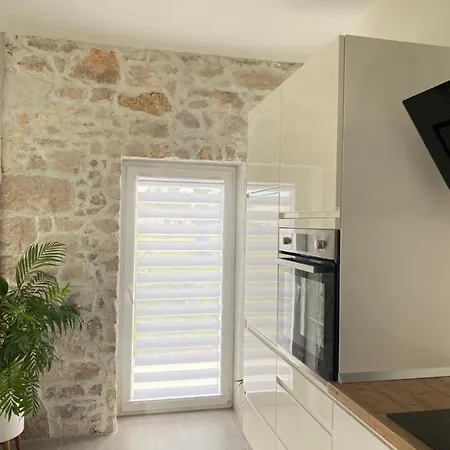 House Lucia Villa