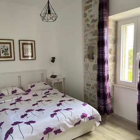 House Lucia Villa *